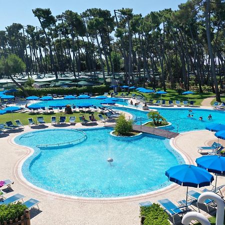 Settebello Village Lido Di Fondi Εξωτερικό φωτογραφία