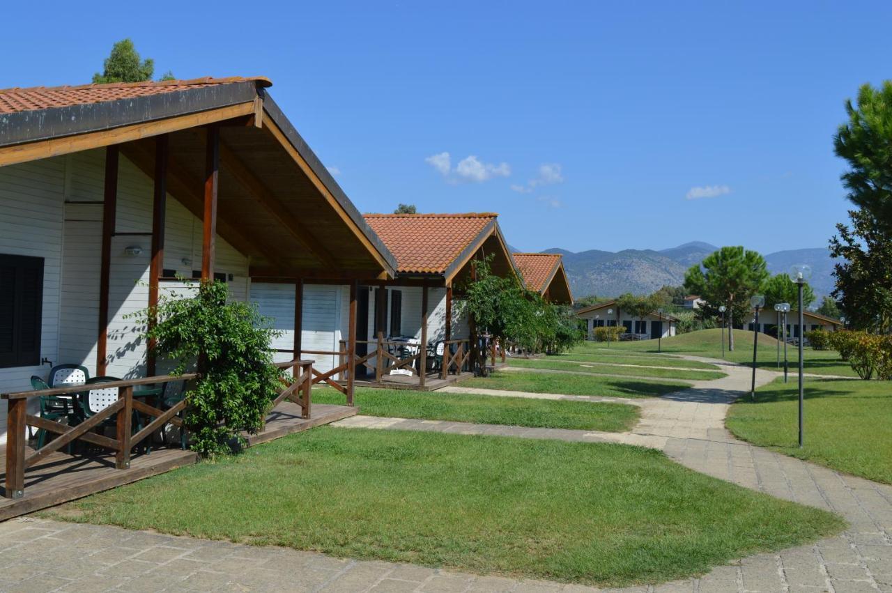 Settebello Village Lido Di Fondi Εξωτερικό φωτογραφία